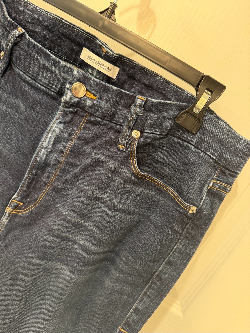 Good American Dark Wash Denim Skinny jeans plus 18